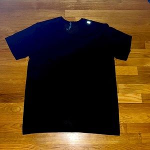 Mens Lululemon Black Tee XL